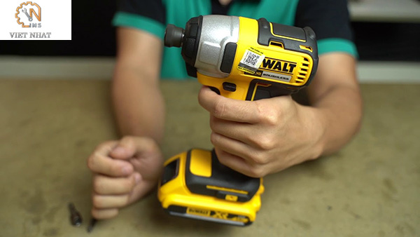 Nhận biết về đặc điểm cấu tạo của máy bắn vít Dewalt DCF787 áp dụng trong cuộc sống