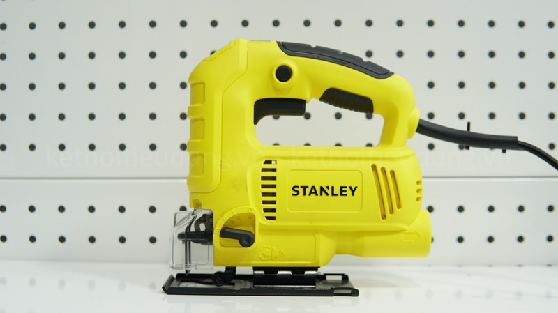 Máy cưa lọng Stanley SJ60 có thiết kế gọn nhẹ, hoạt động mạnh mẽ với công suất 600W