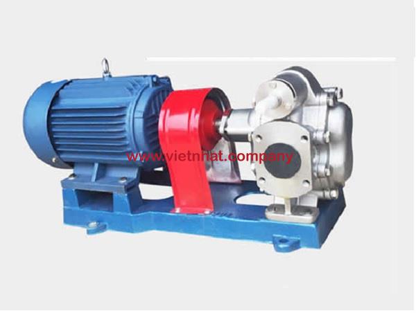 Tính linh hoạt trong lắp đặt và sử dụng của bơm KCB960