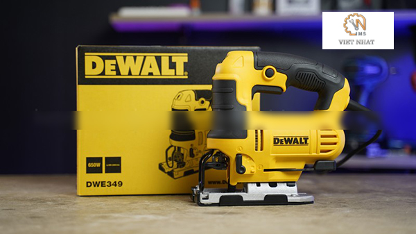 Ưu điểm nổi bật của máy cưa lọng Dewalt DWE349 đang được ưa chuộng