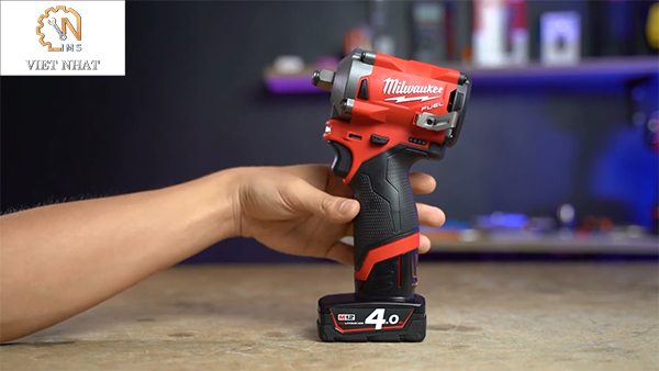 Giới thiệu ưu điểm siêu việt của máy vặn bu lông Milwaukee M12 FIWF12