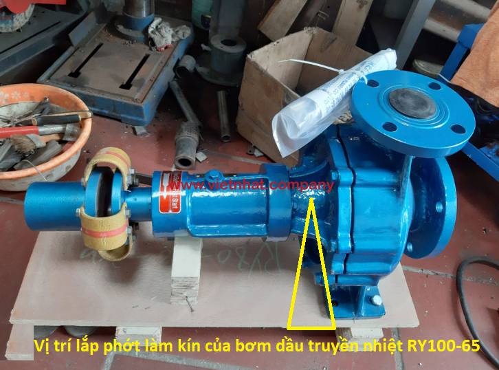 vị trí lắp đặt phớt làm kín của bơm dầu truyền nhiệt ry100-65-200